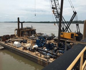 Kostmayer_dock_repair_IMG_4813-300